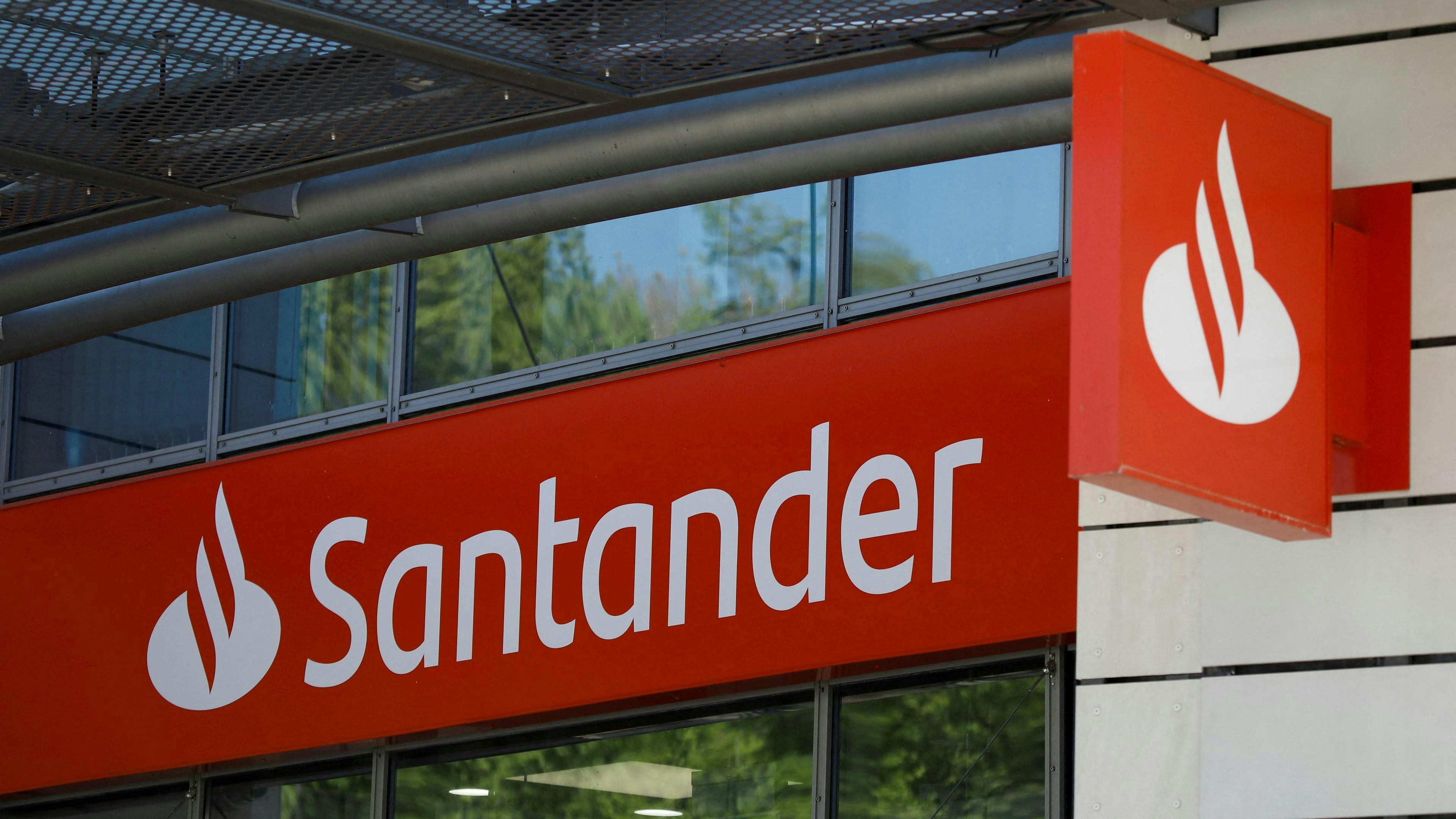Santander Car Finance Claim 2025 | How to Apply for a Santander Car Finance Refund and Compensation
