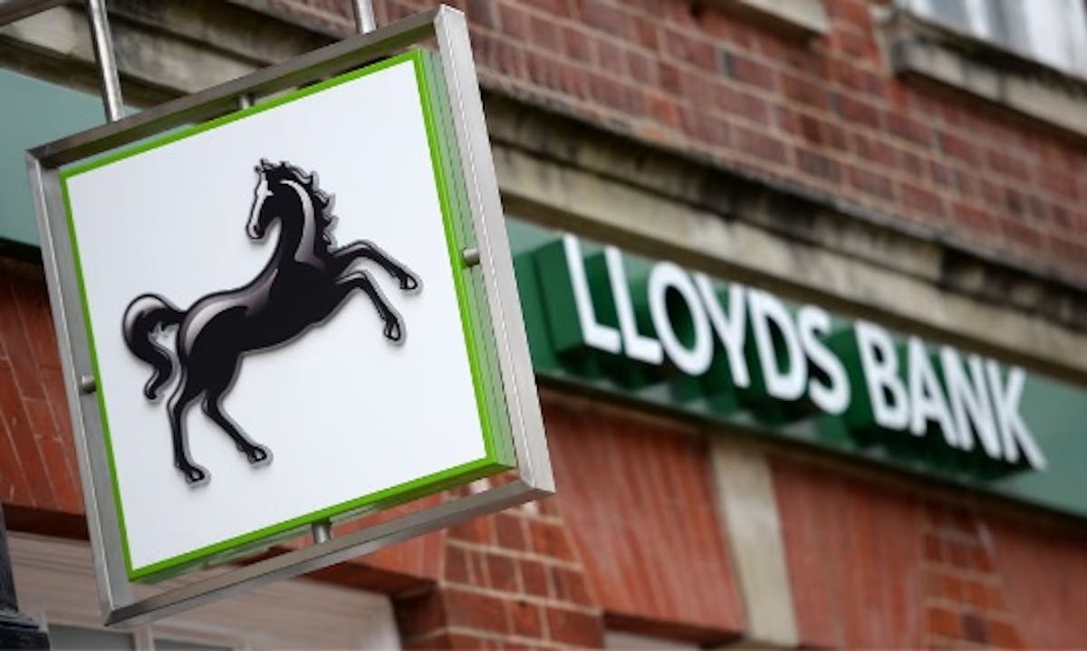 Black Horse and Lloyds Bank signages