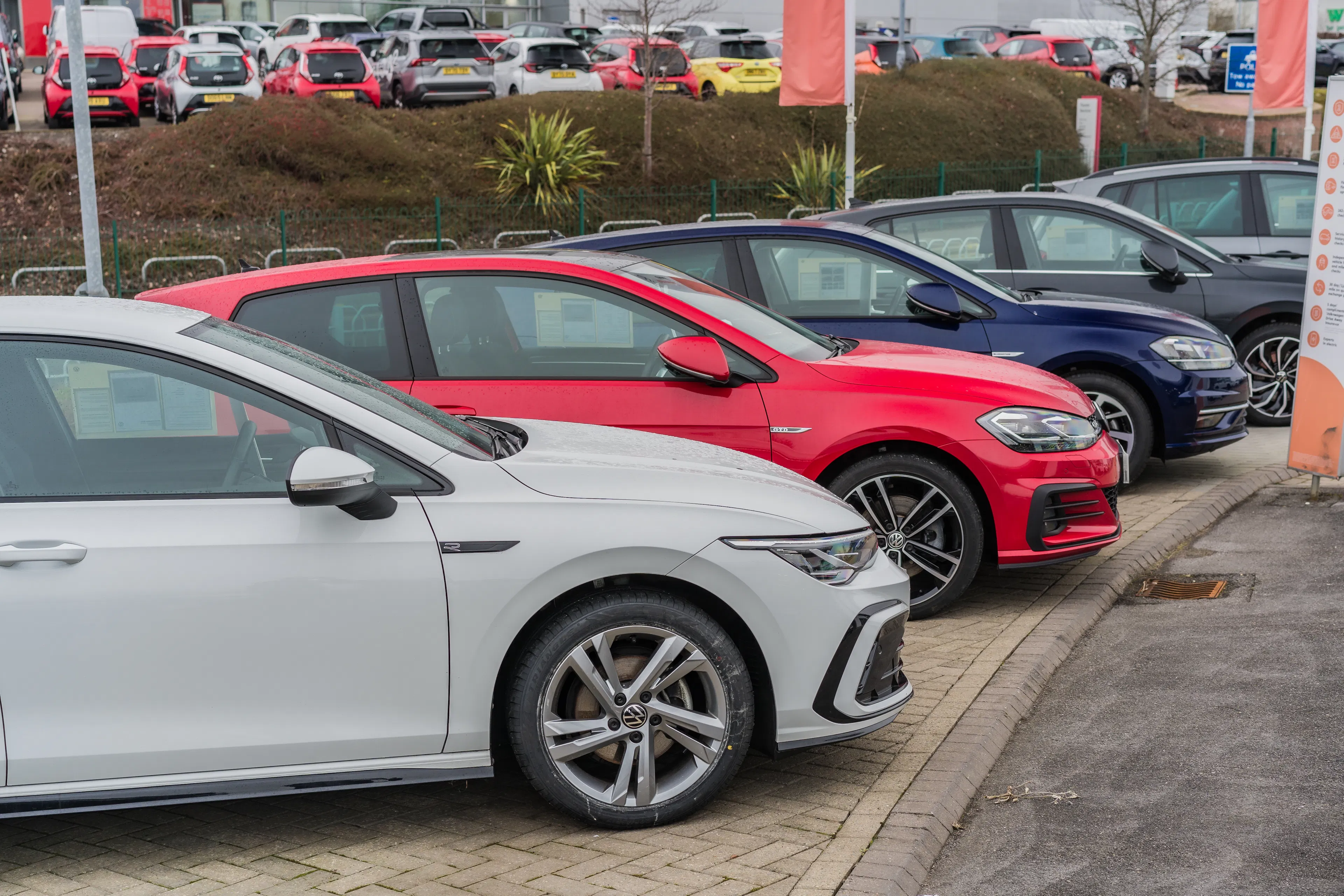 UK Car Finance Market Splits as Used Car Lending Falls