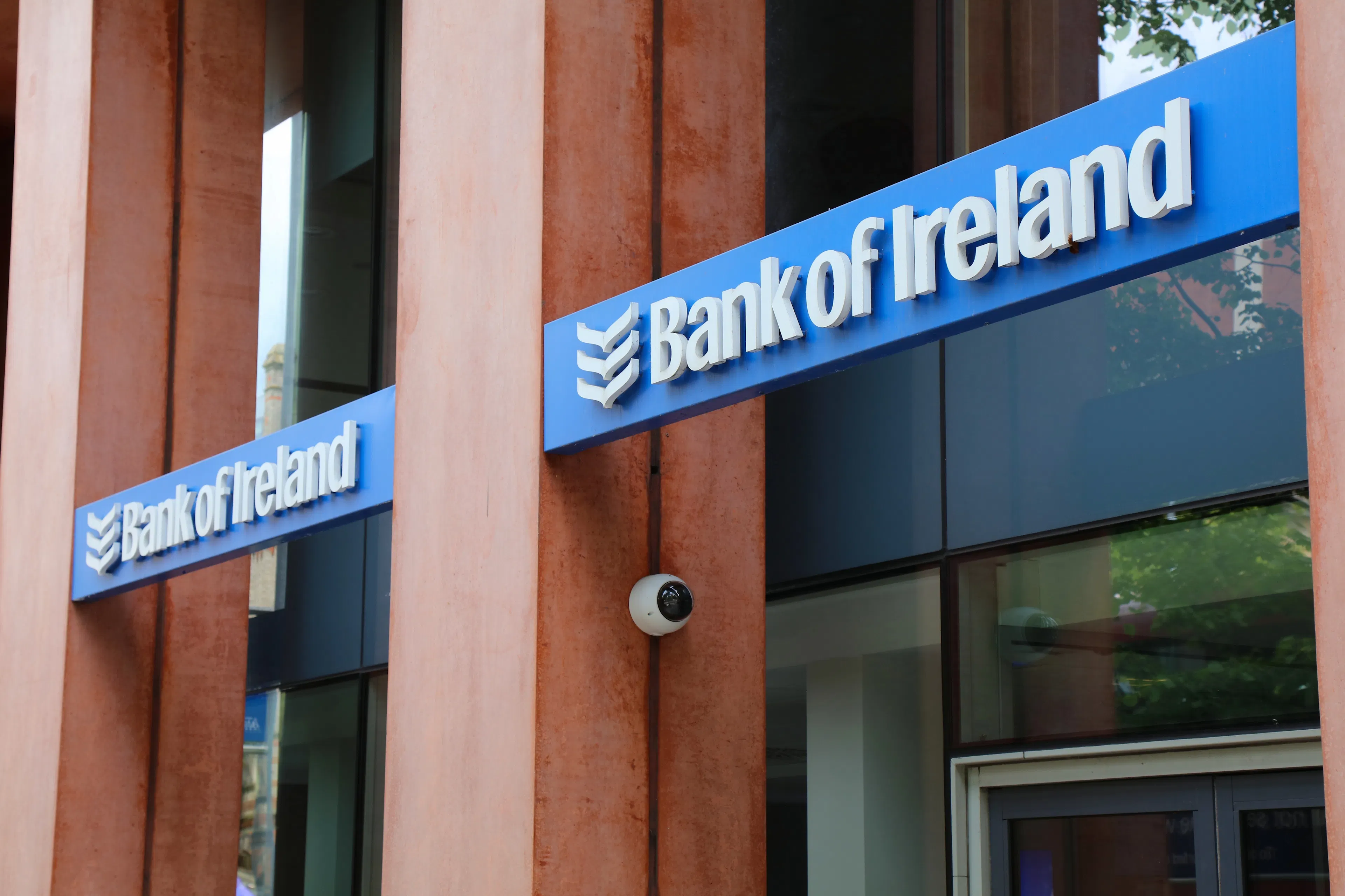 Bank of Ireland Doubles Mis-Selling Funds Amid Car Finance Claims
