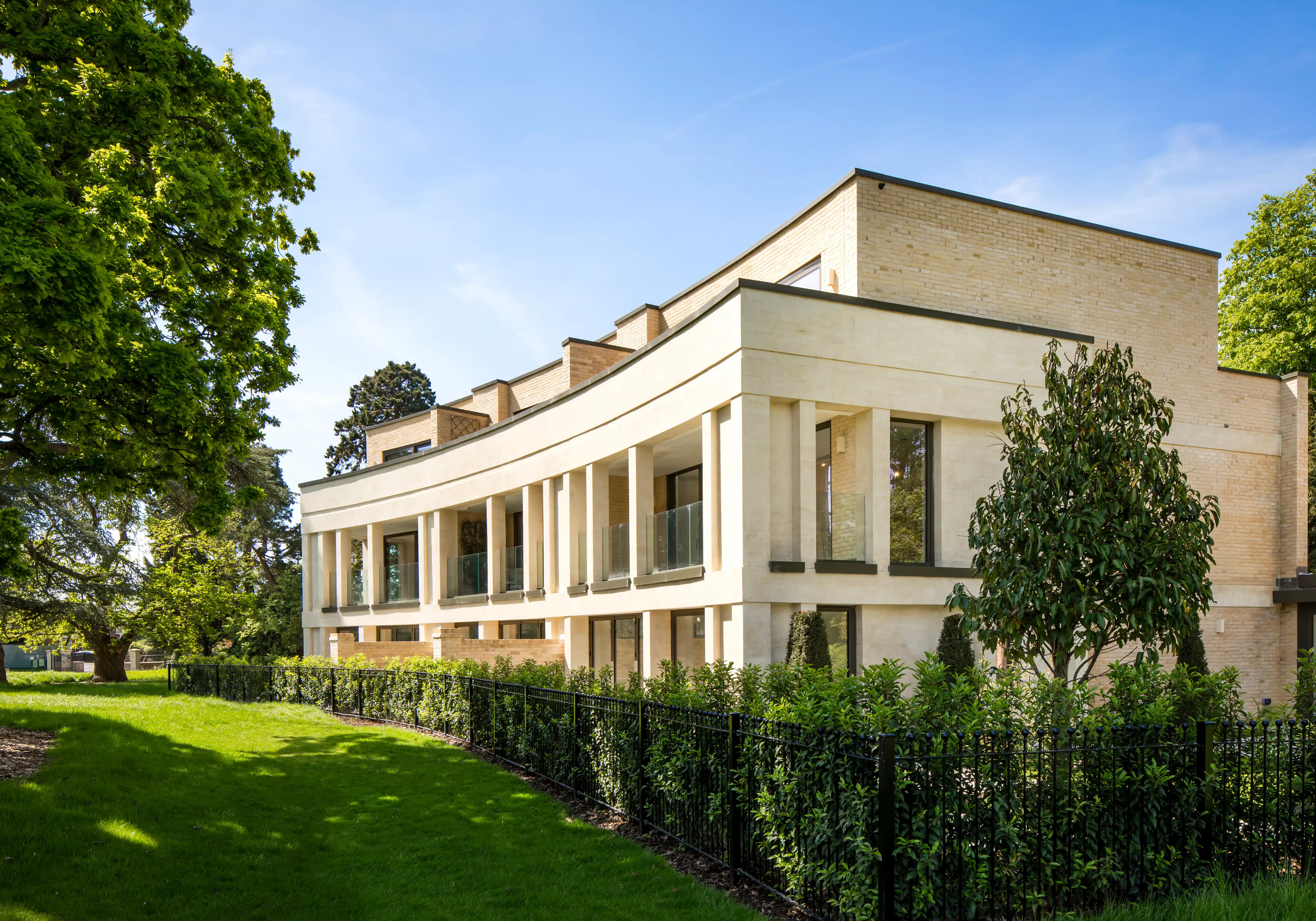 THE CRESCENT