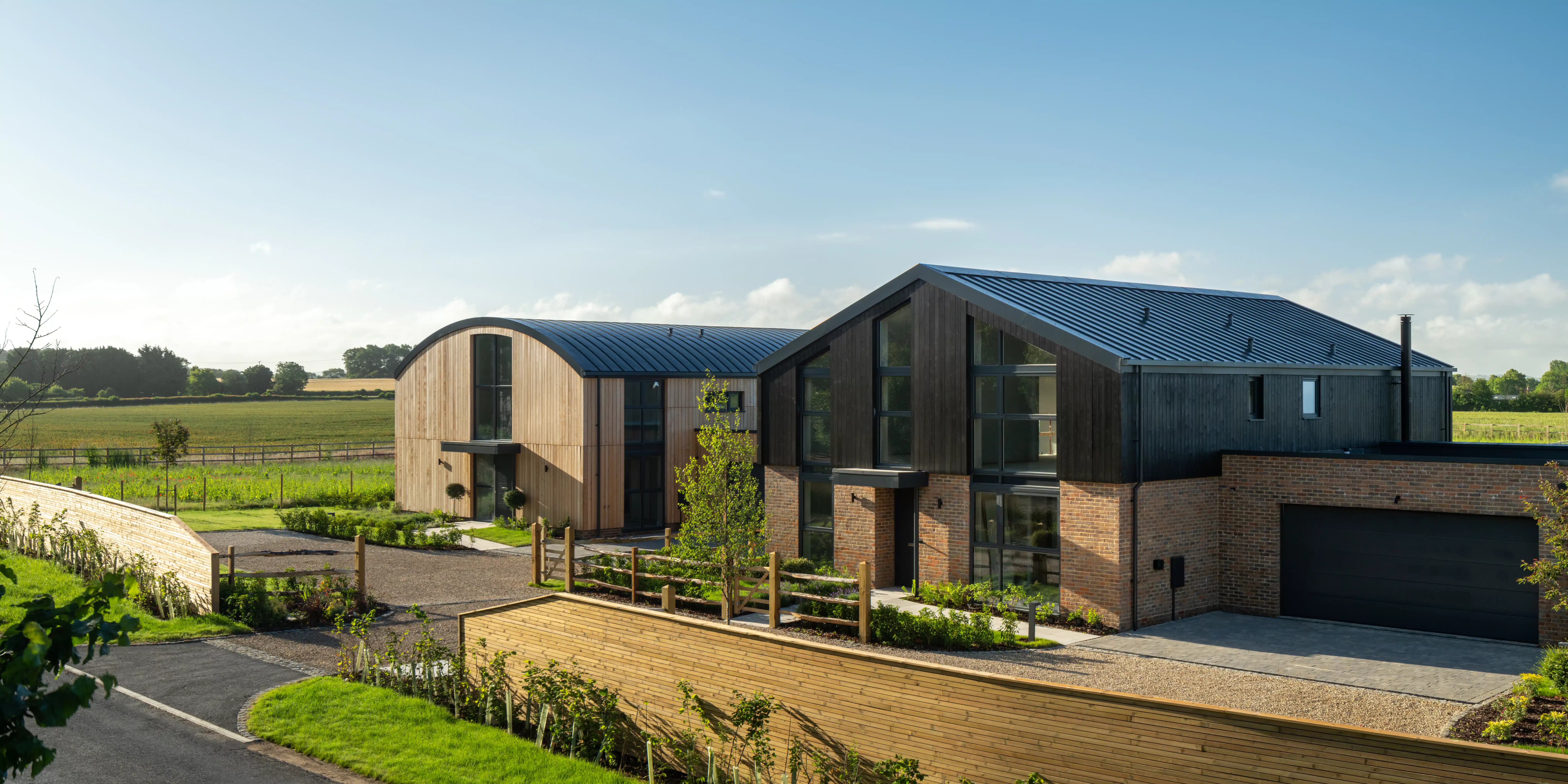OUTFIELDS, CUDDINGTON