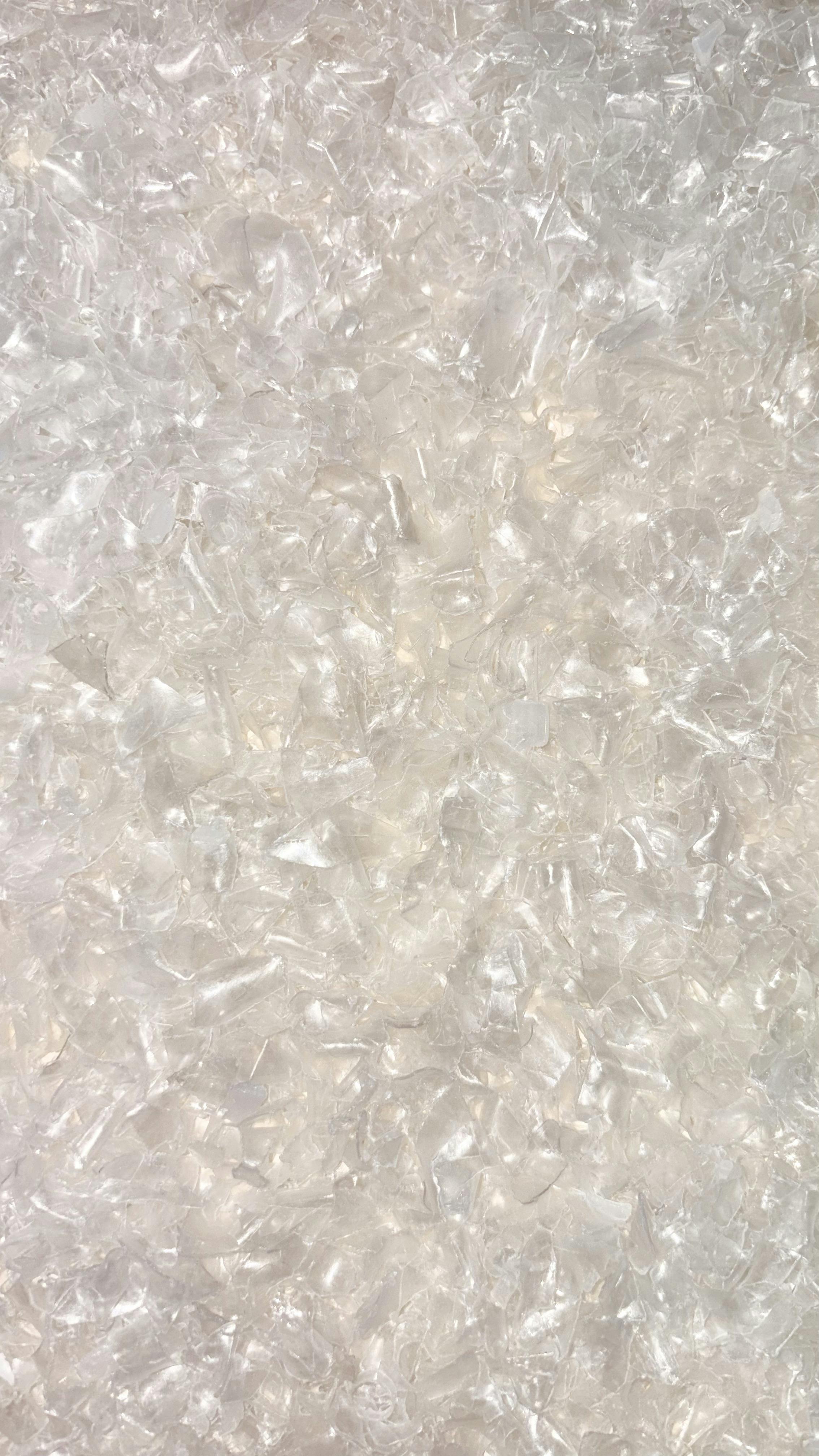 Hot-washed Clear PET Flakes