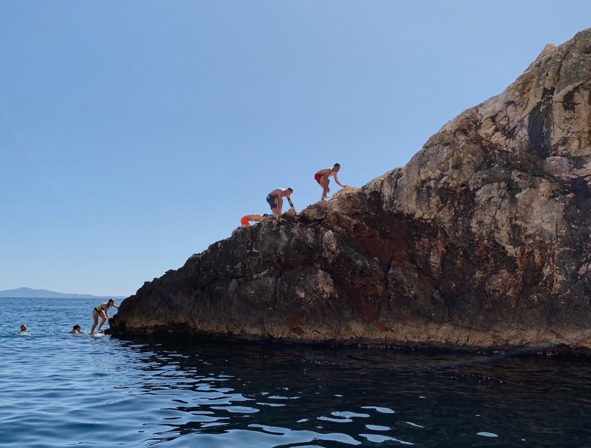 The Red Ant team climbs the red rocks at Crvene Stijene