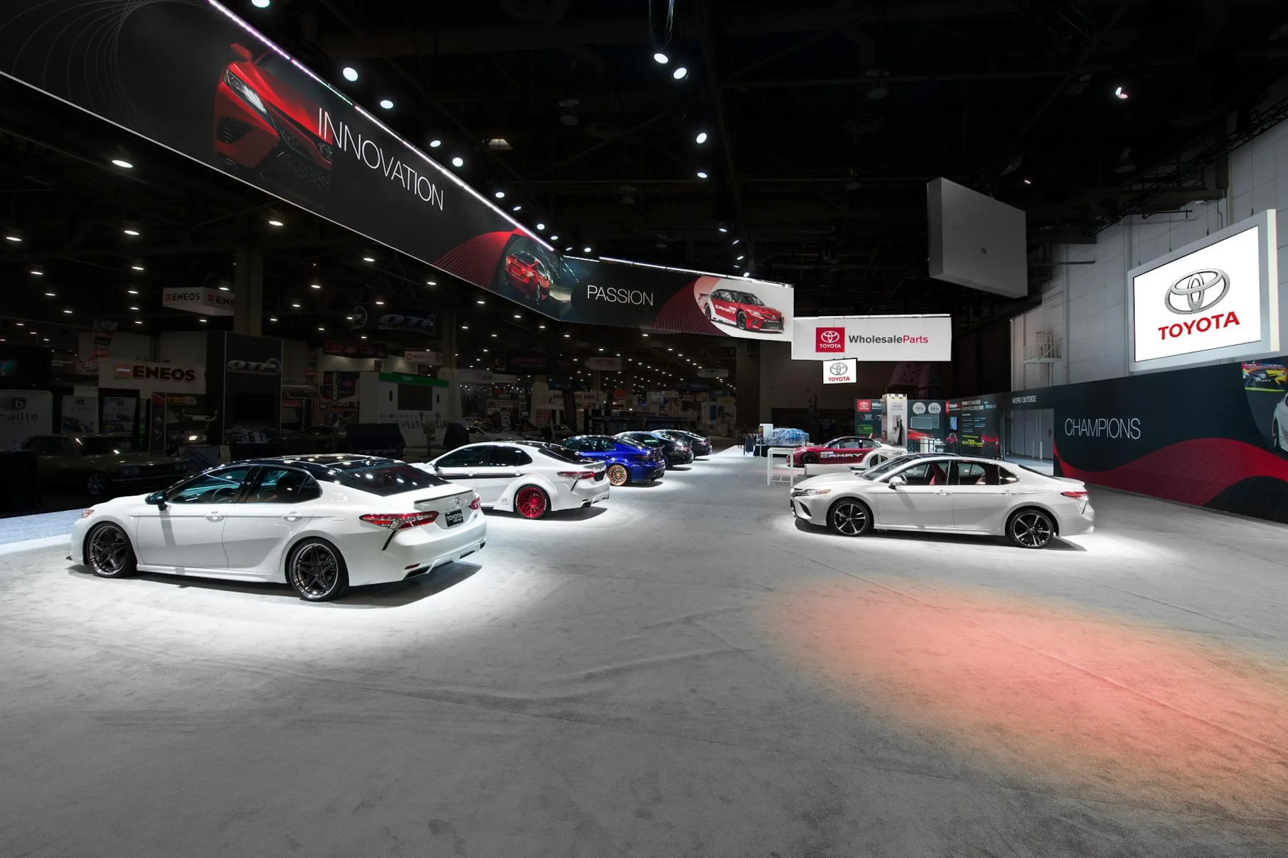 auto show angle four