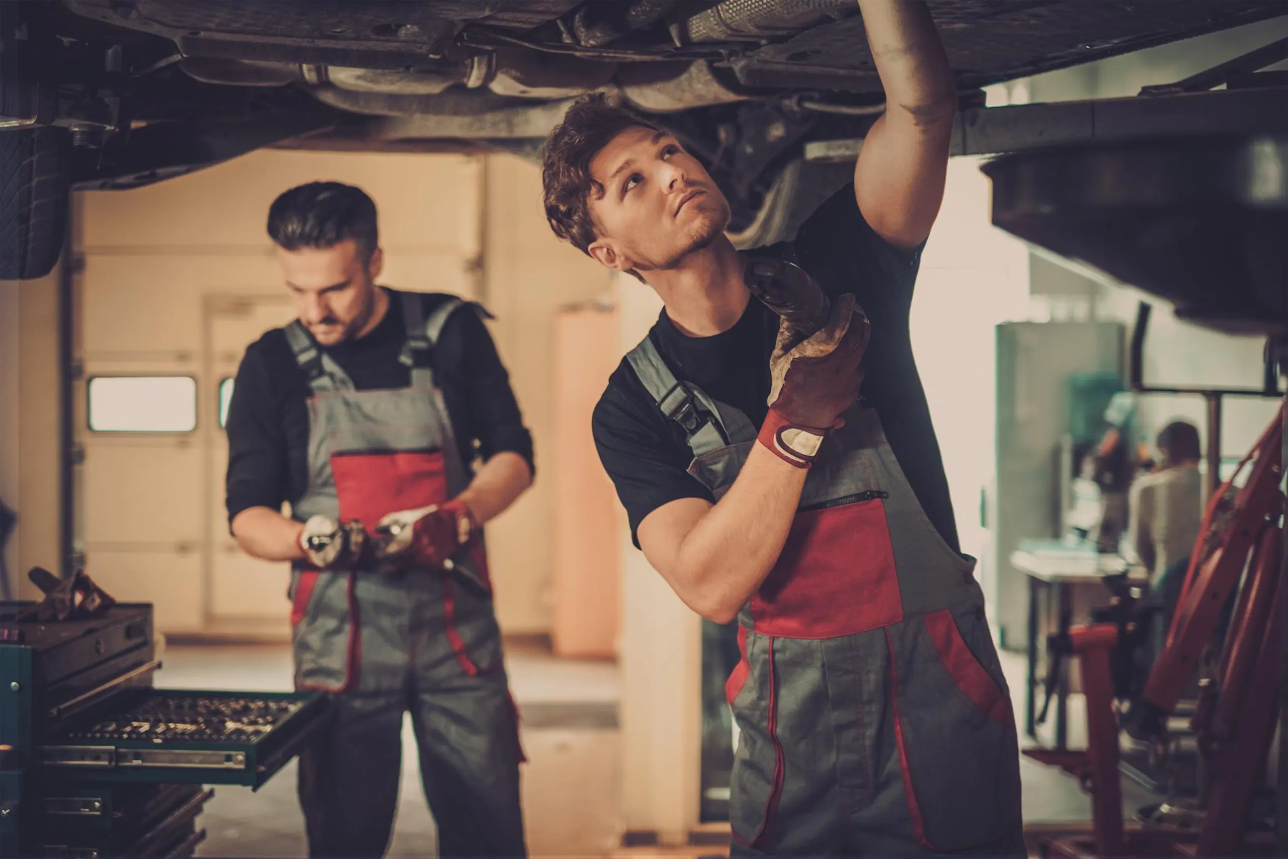 Champion Auto Parts Hero Image