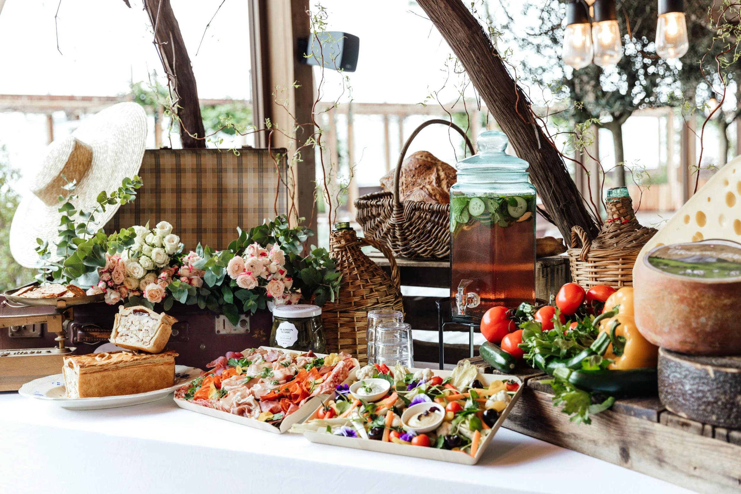 Traiteur de grazing table à Paris Le Réfectoire
