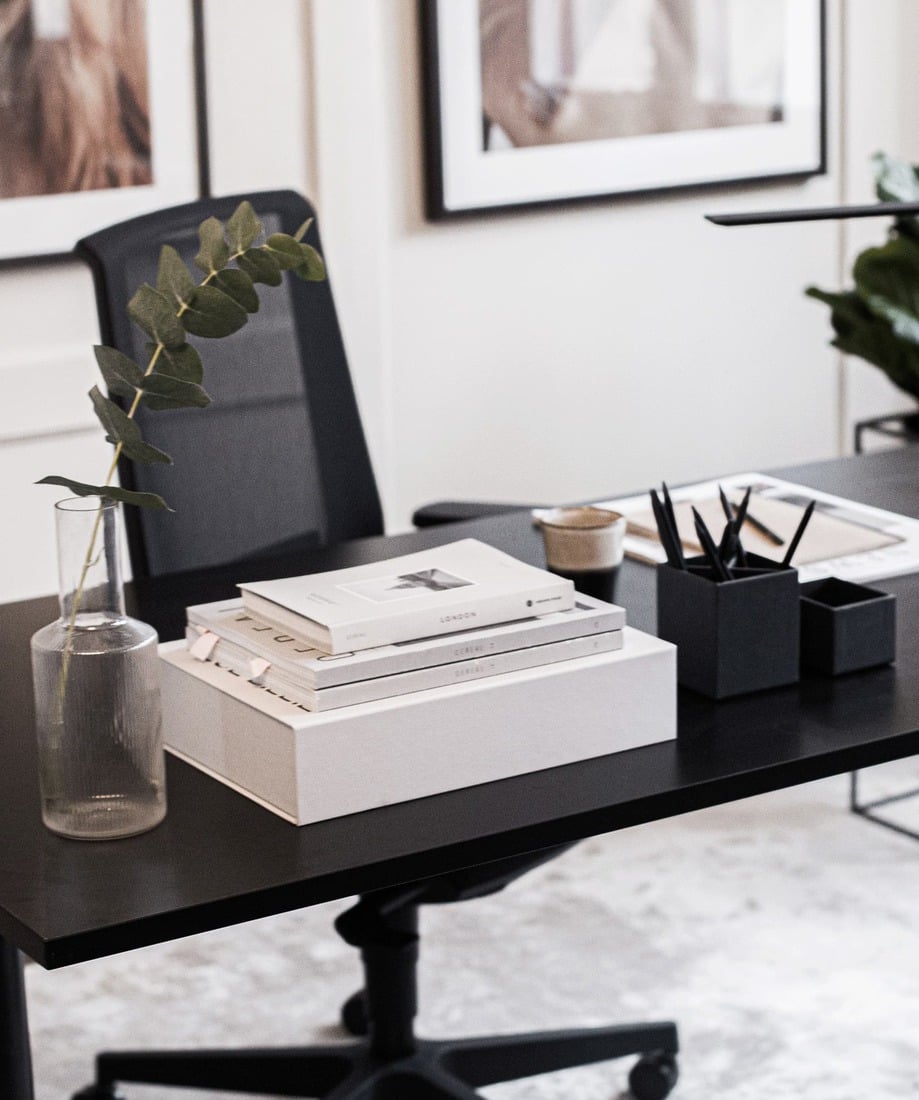 black-desk