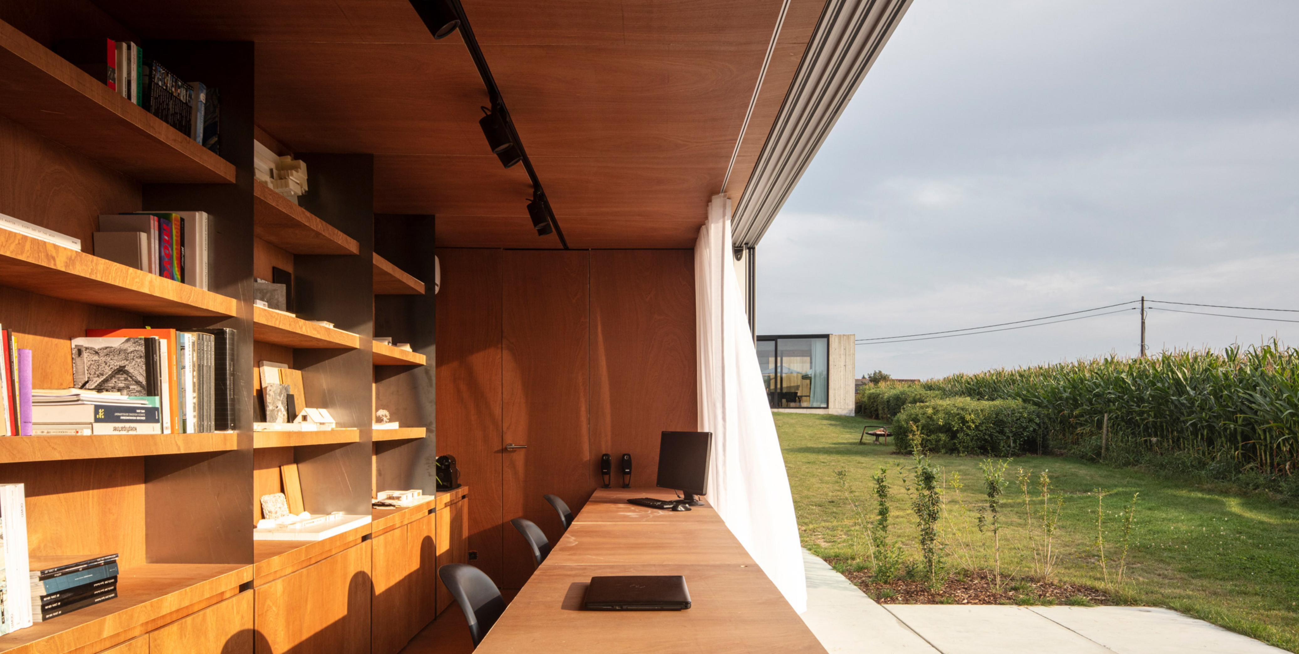 Home office light