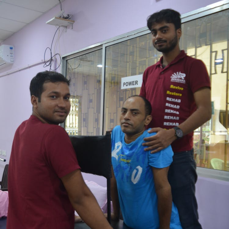 5 Cutting-Edge Treatments for Neuropathy in 2024 at Rehabana