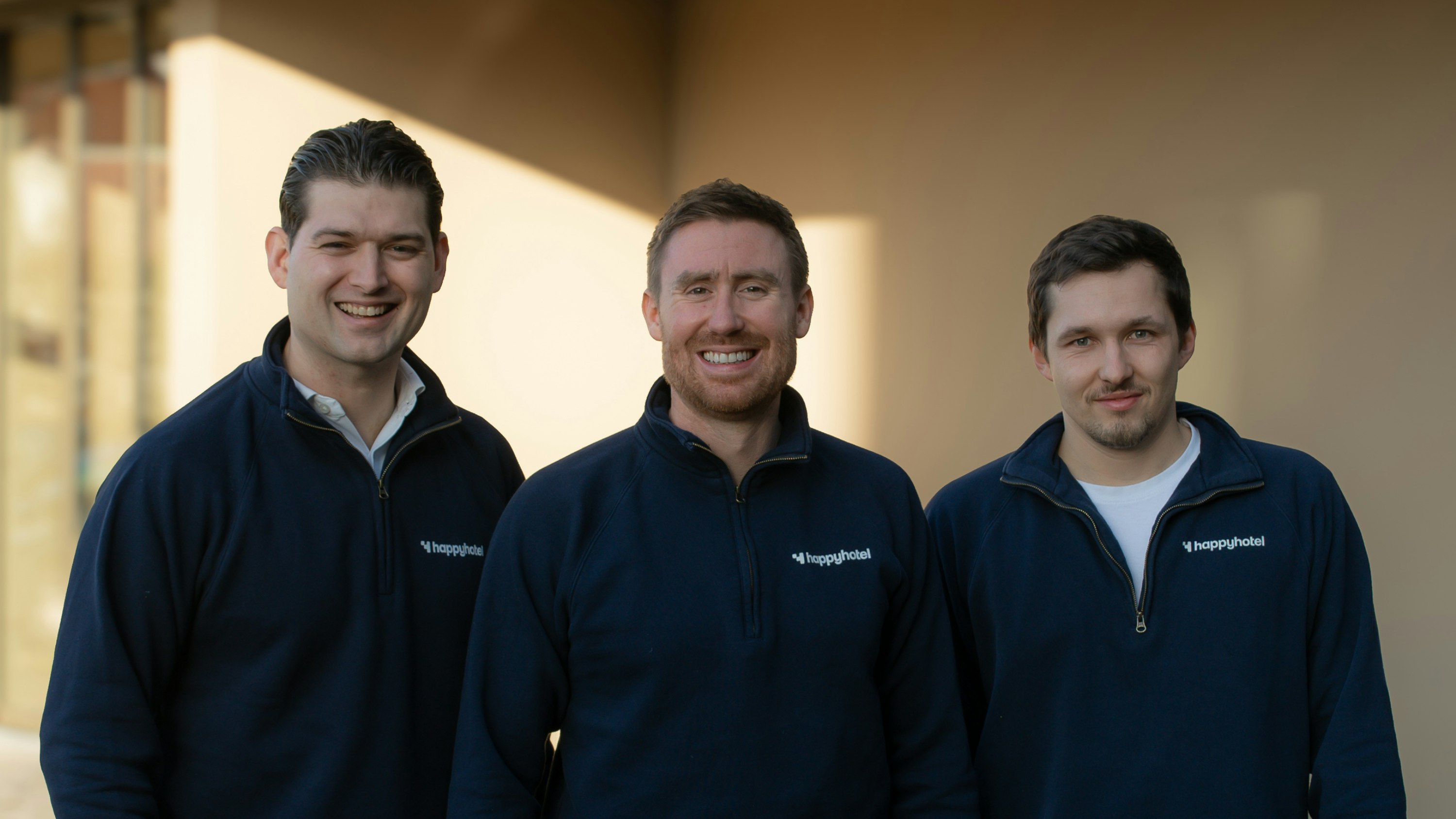 Sebastian Kuhnhardt, Rafael Weißmüller and Marius Müller - the founders of happyhotel
