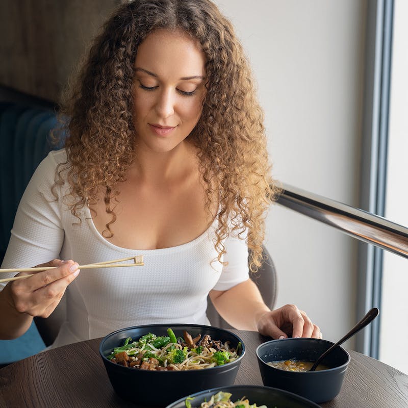 Enjoy fresh food or drink without waste