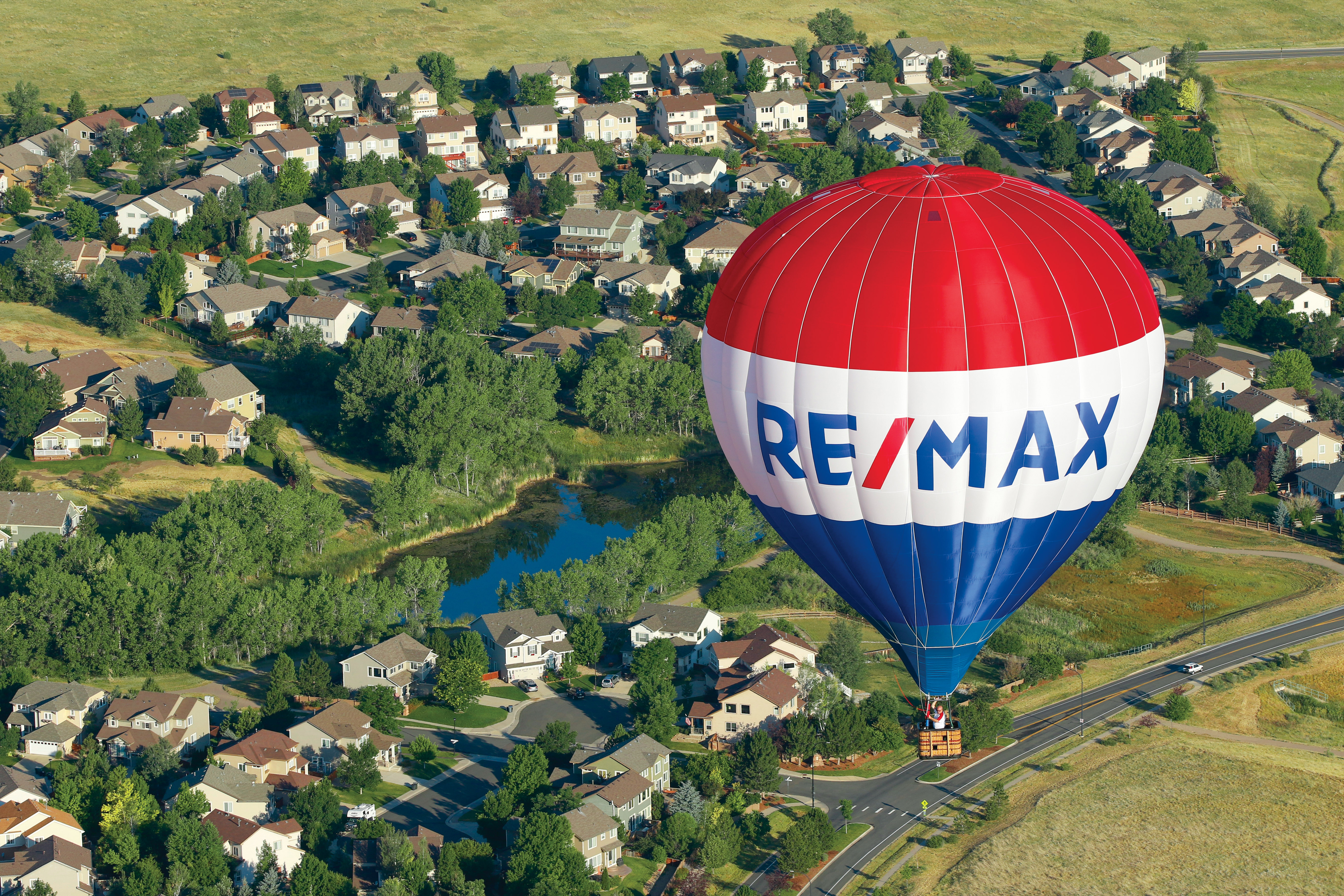 RE/MAX Brokerage Grows By 120+ Agents Just Months After Joining Brand