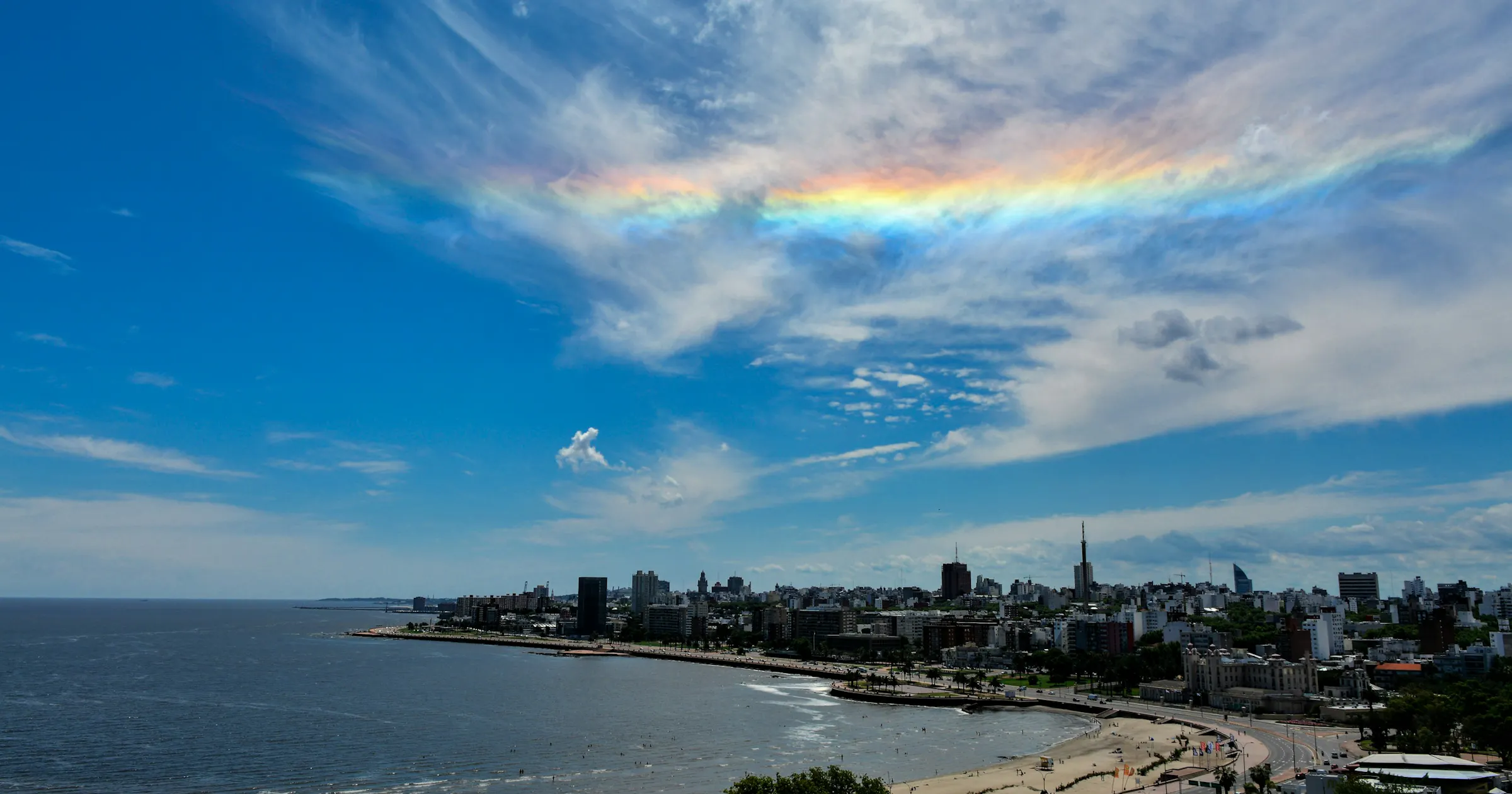 https://images.prismic.io/remotecrew-website/_XKKbwCKbFr41Lvq_hire-developers-in-uruguay.jpg?auto=format%2Ccompress&rect=0%2C0%2C3000%2C1575&w=2400&h=1260