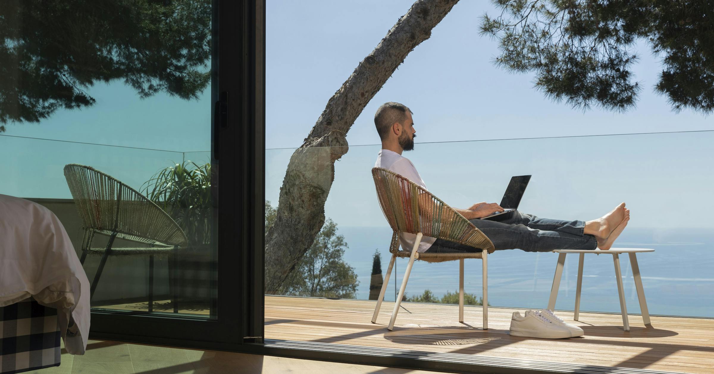https://images.prismic.io/remotecrew-website/aXuhfgIvOtkhCF_6_full-shot-man-working-outdoors.jpg?auto=format,compress&rect=0,476,6720,3528&w=2400&h=1260