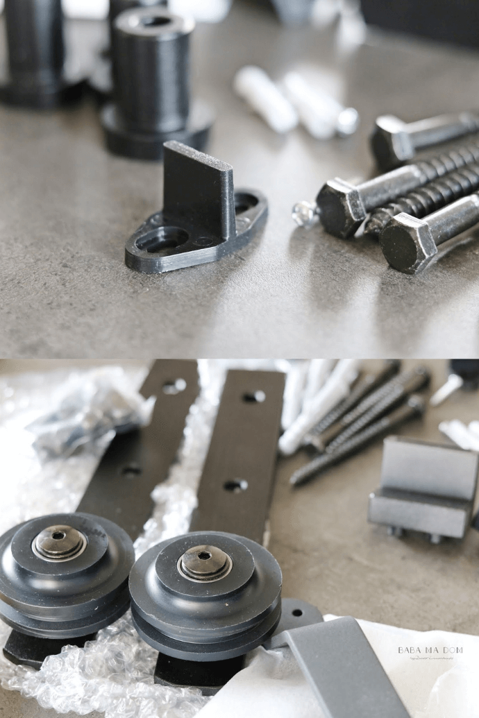 schwarzes Schiebesystem für Holztüren