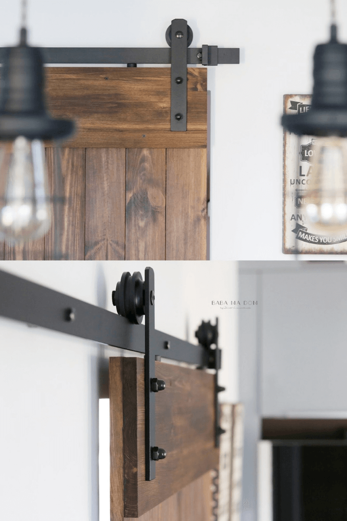 schwarzes Schiebesystem für Holztüren