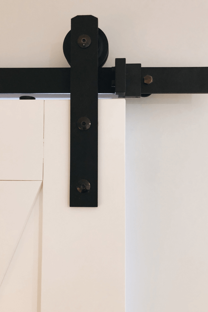 Schiebetürsystem, Schiebetürbeschläge, Schiebetür Führungsschiene, Holzschiebetür, "barn door"-Stil Schiebetüren, weiße Schiebetür