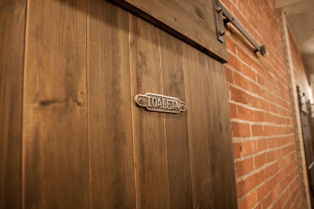 Schiebetüren aus Massivholz