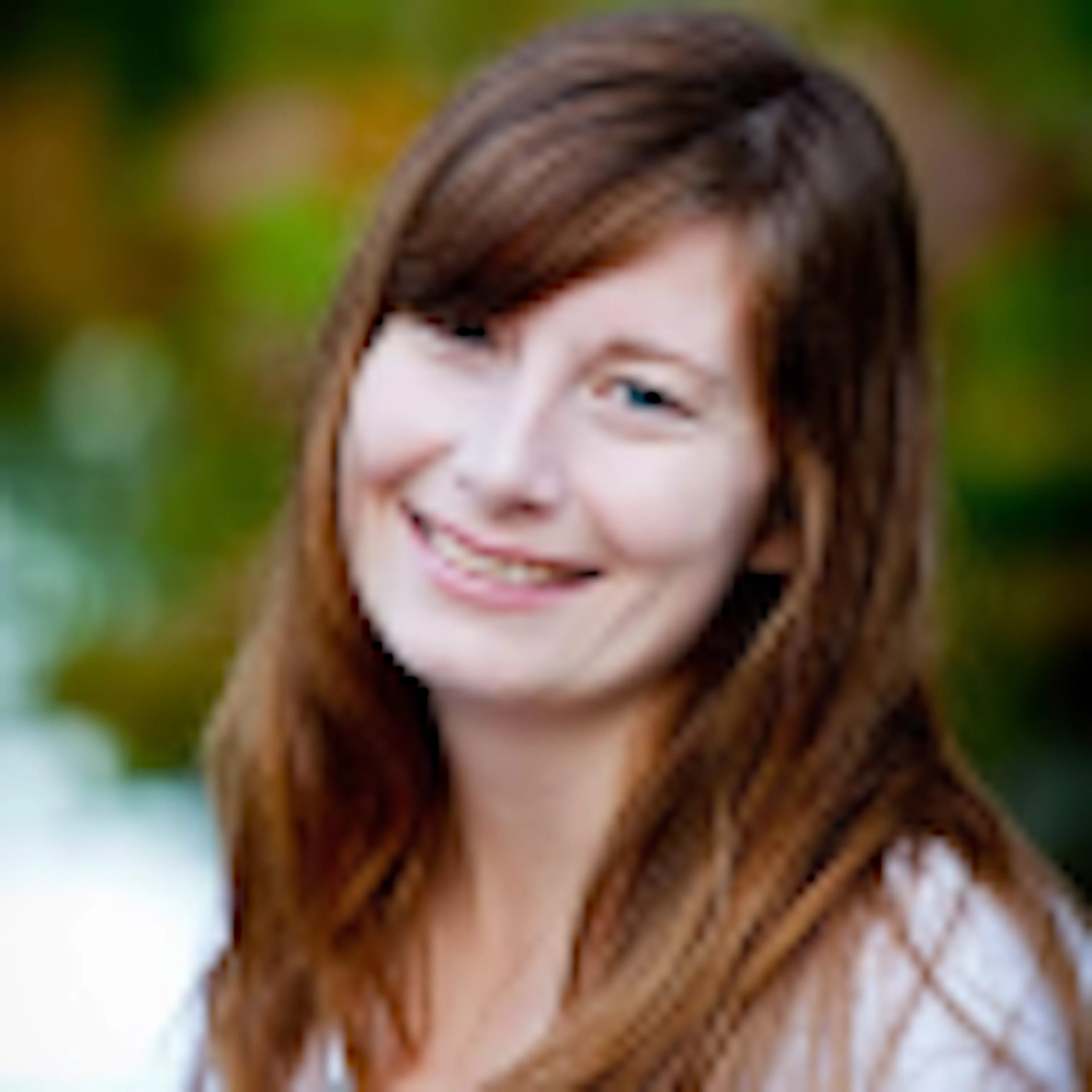 Tara Kolinksy headshot