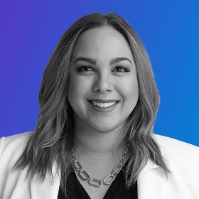 Alexis Hourselt headshot