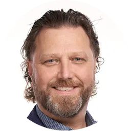 Dirk Günter Karl Müller headshot