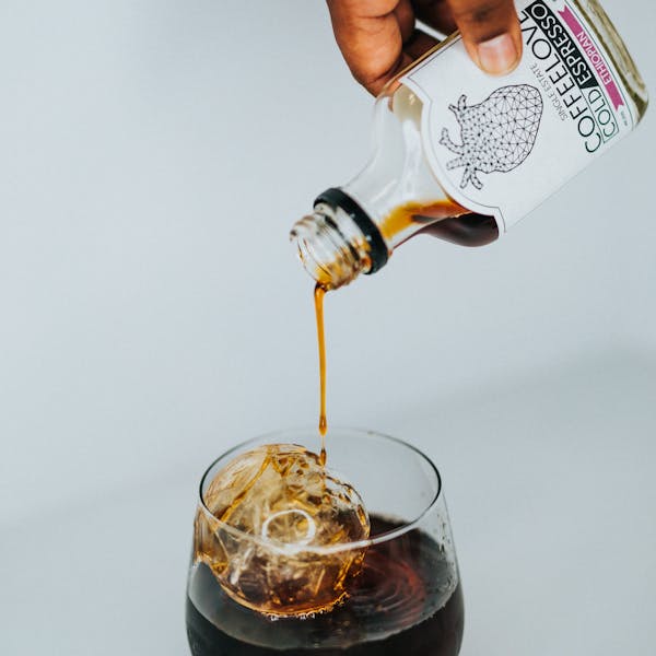 Изображение За стеклом