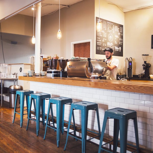 Изображение Delivery Club и «Яндекс.Еда» вредят небольшим ресторанам