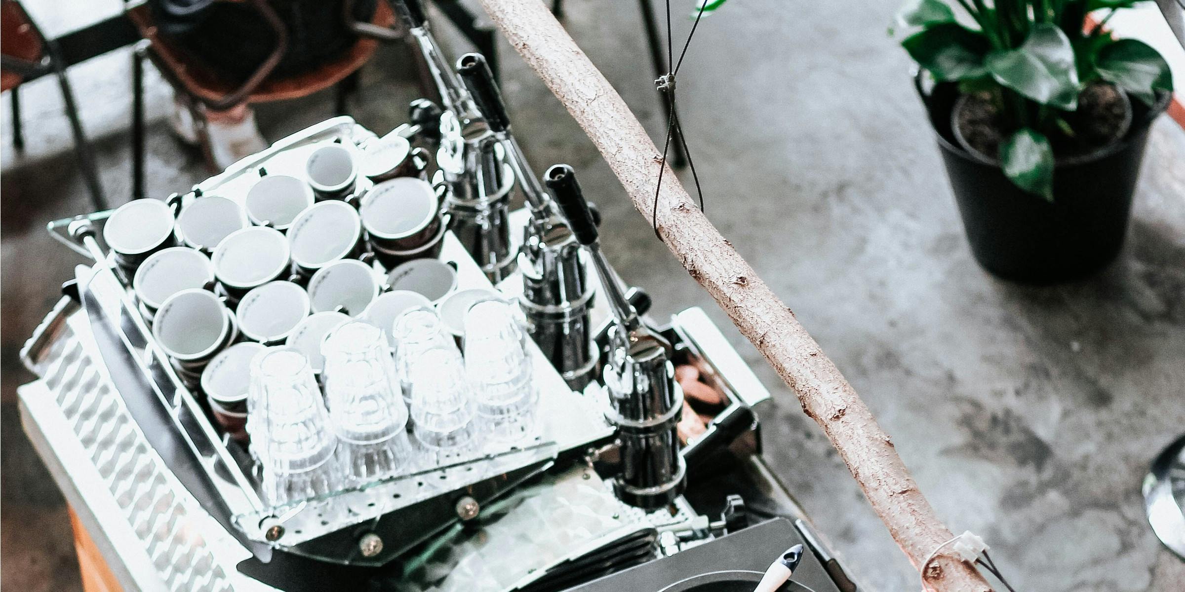 Изображение Важность официанта в ресторане