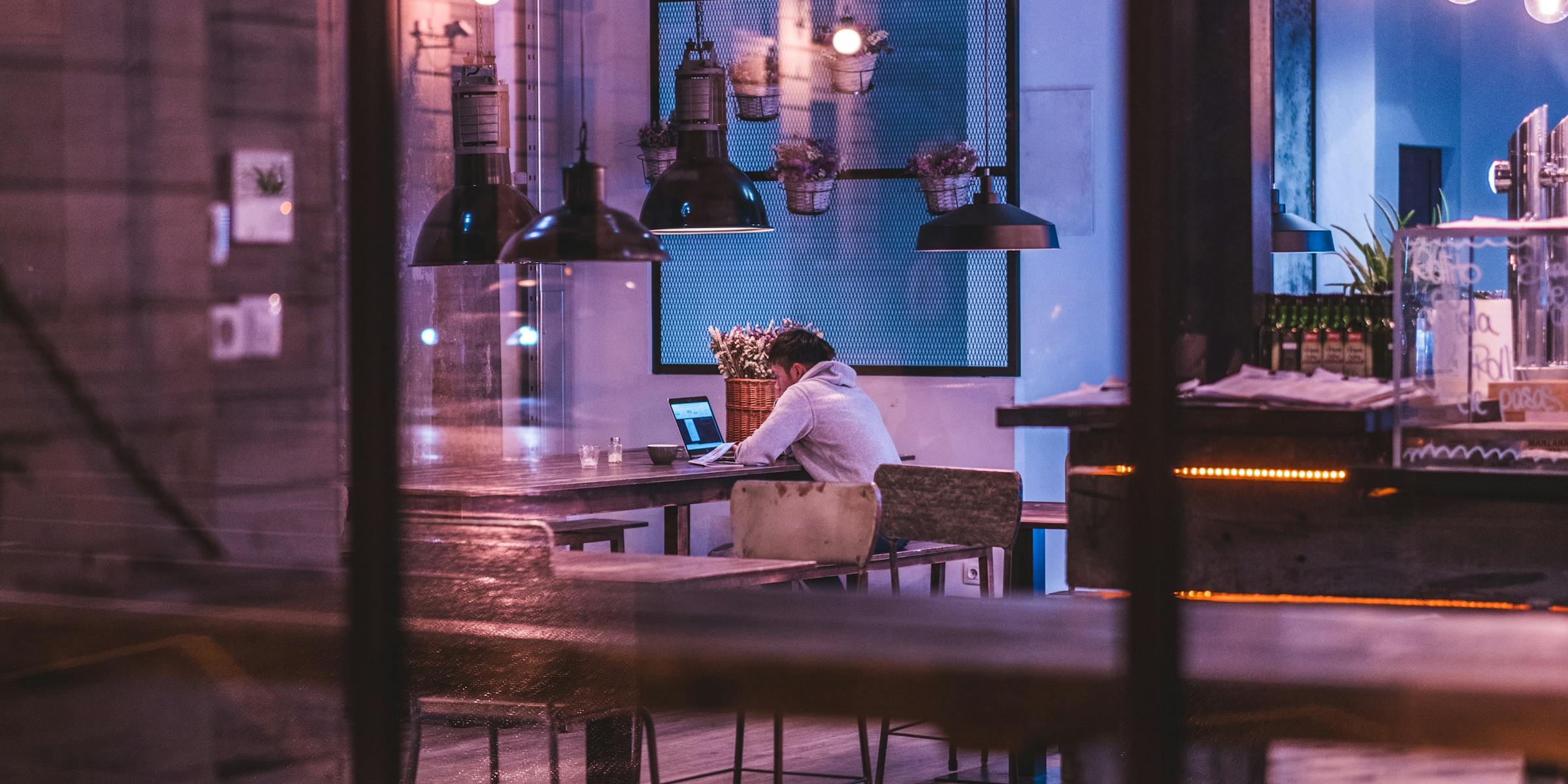 Изображение Несогласованная вывеска