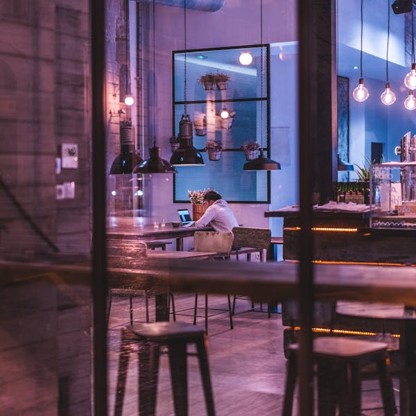 Изображение Несогласованная вывеска