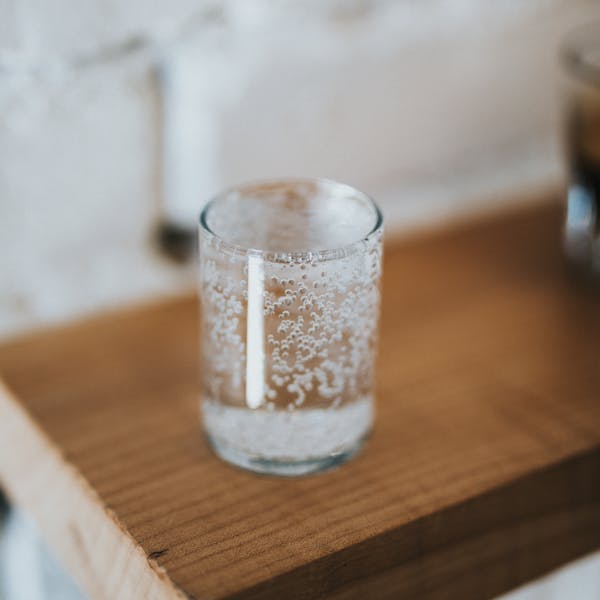 Изображение Кто оплачивает счёт, если гость сбежал, не заплатив?