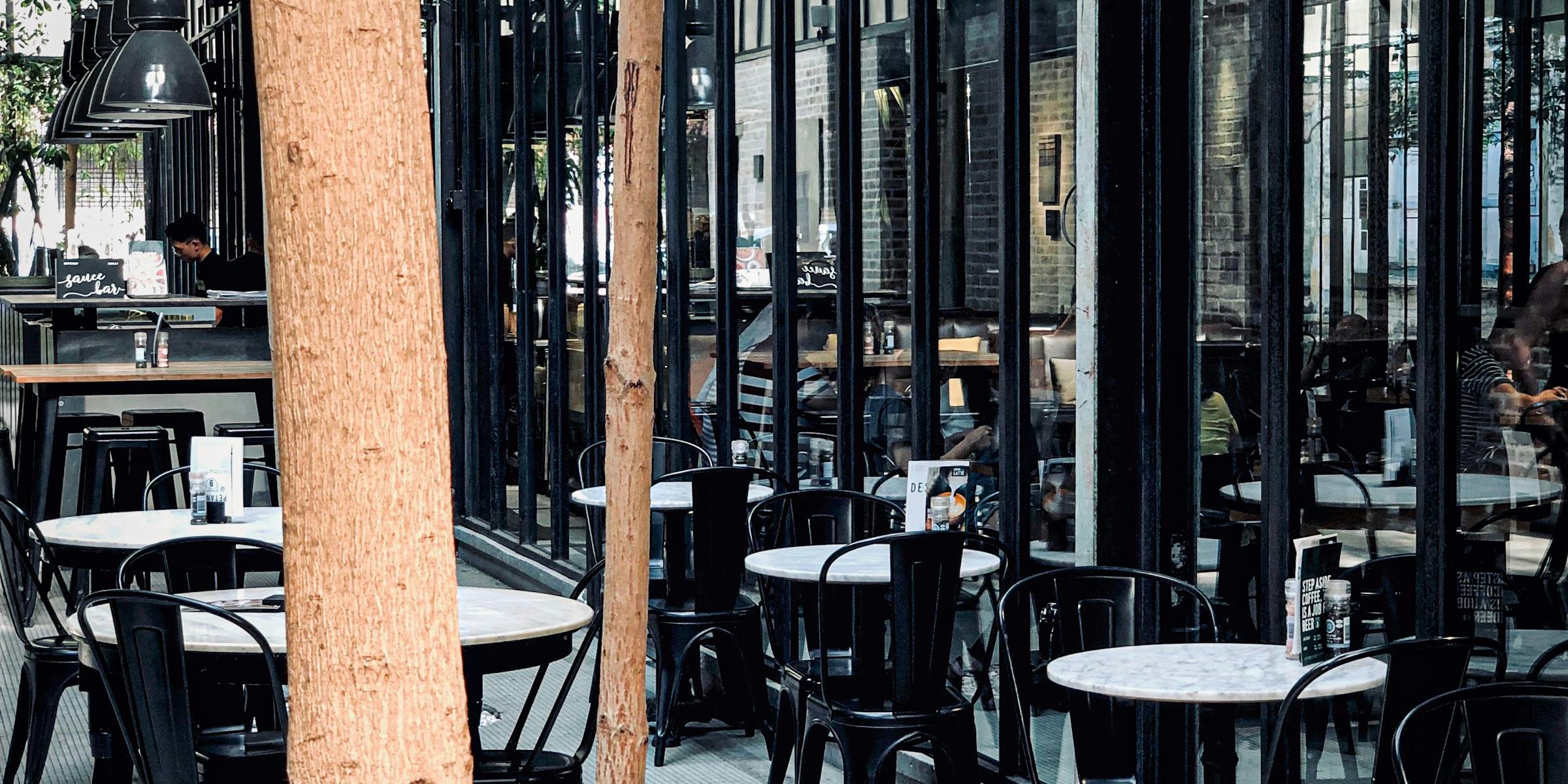 Изображение Разговор с гостями