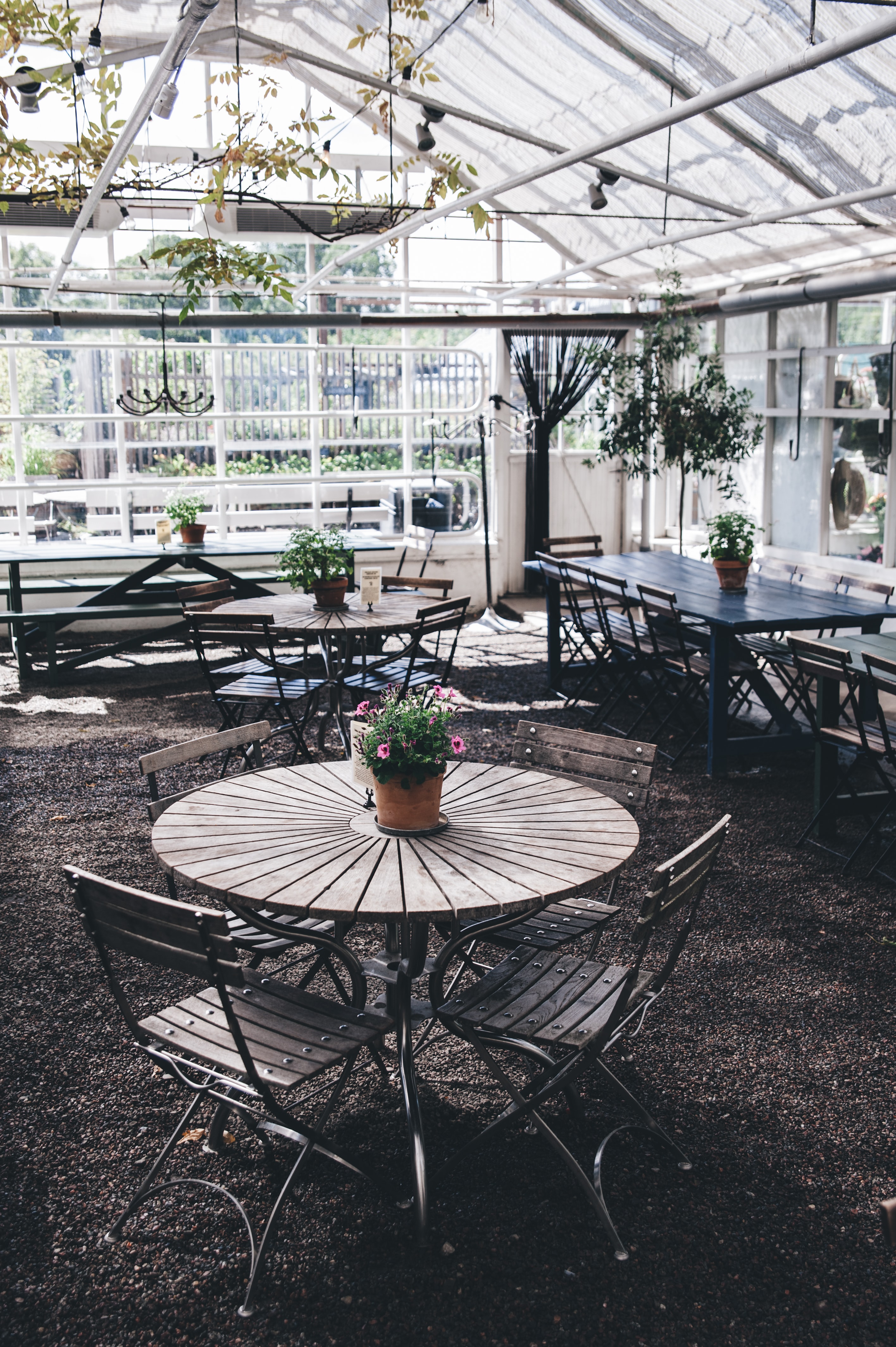 Изображение Роспотребнадзор обязал персонал носить маски