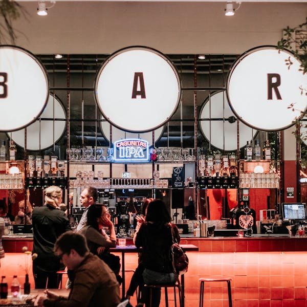 Изображение ФНС пошла по ресторанам