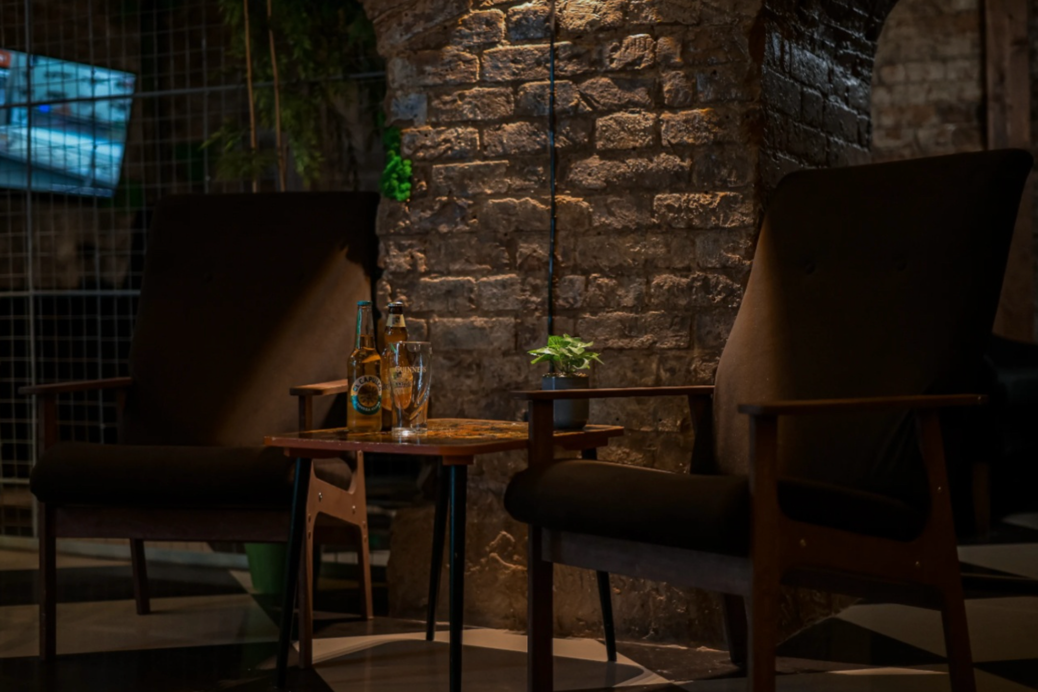 Изобра жение BLA-BLA LOUNGE кальянная о работе с Restik