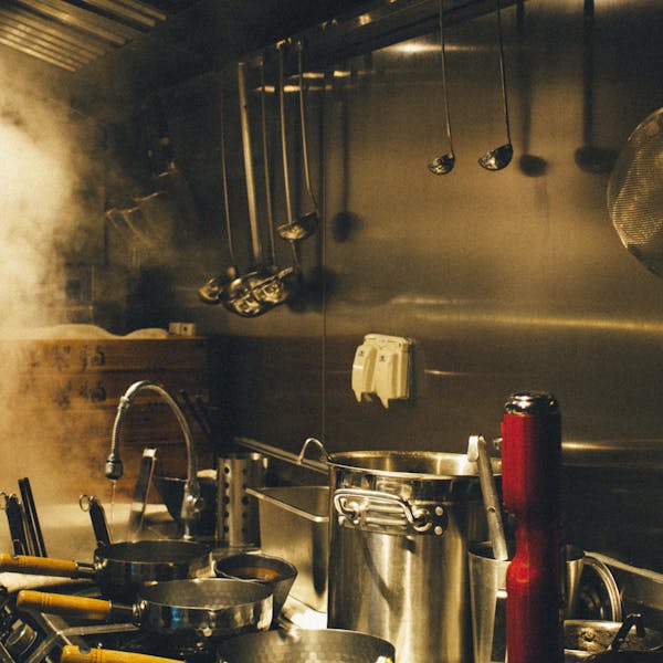 Изображение Что проверяет Роспотребнадзор в общепите?