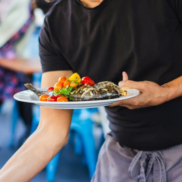 Изображение Чек-лист официанта: что ему делать на смене?