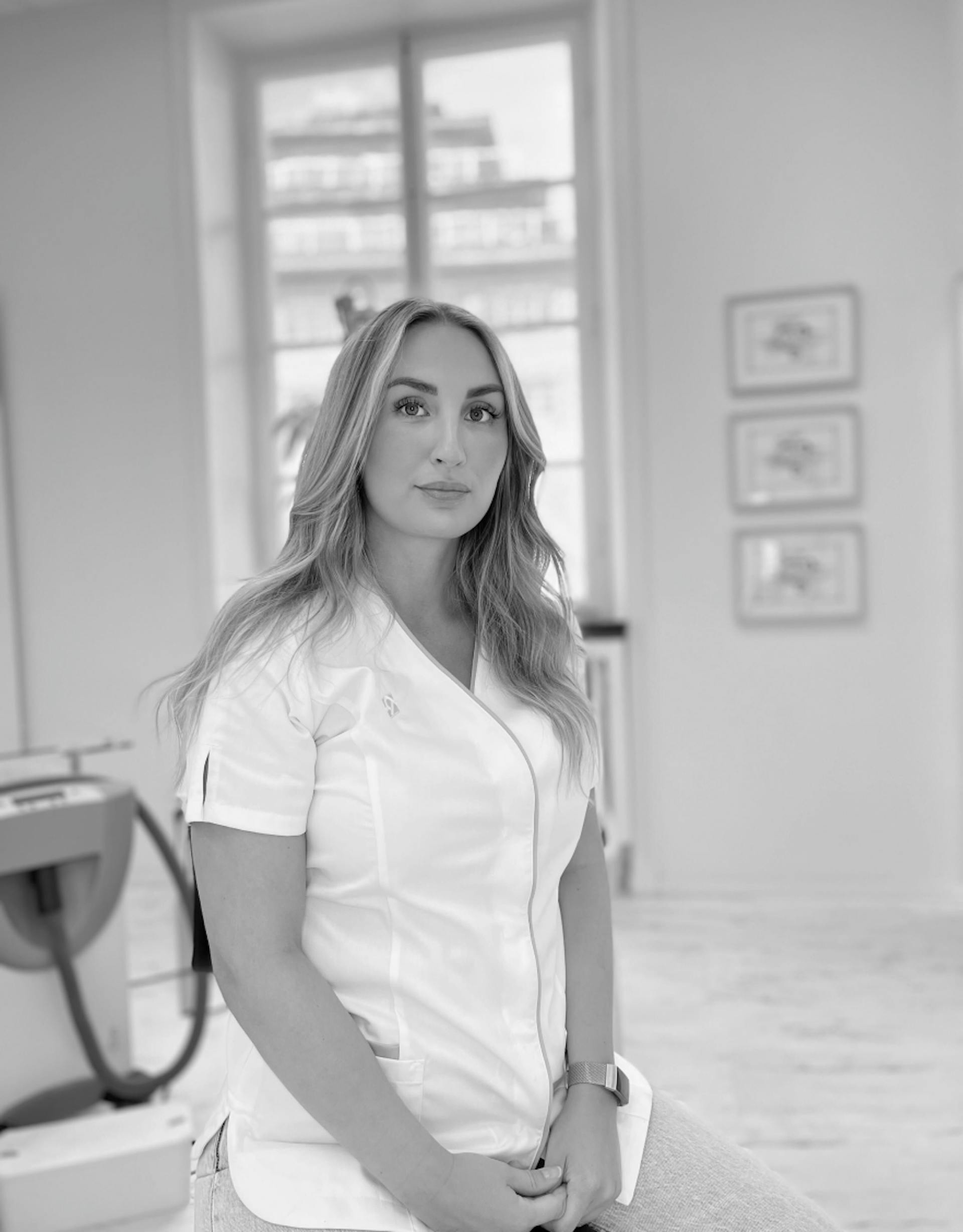 Laserspecialist Jennifer