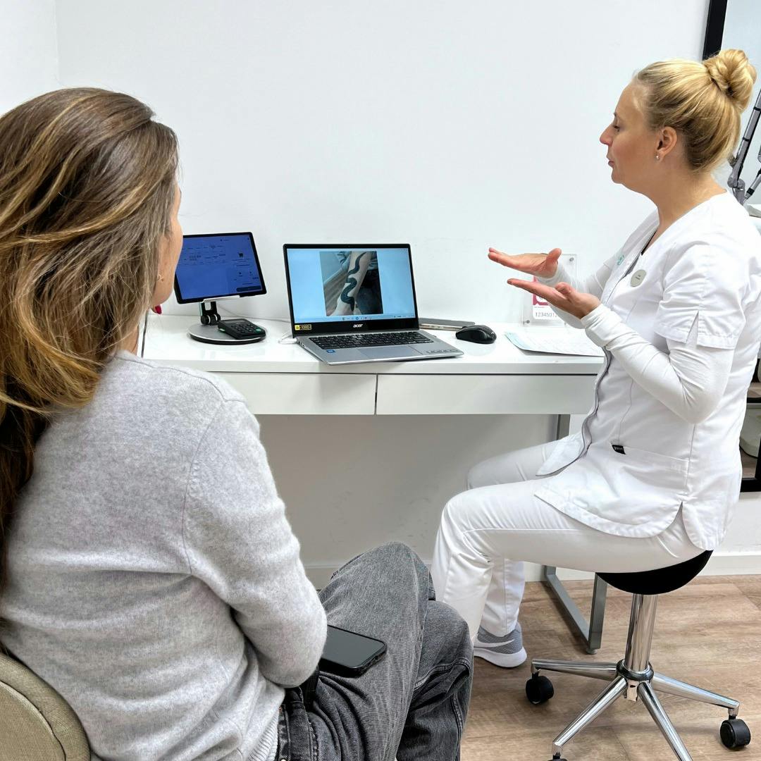 Konsultation inför tatueringsborttagning