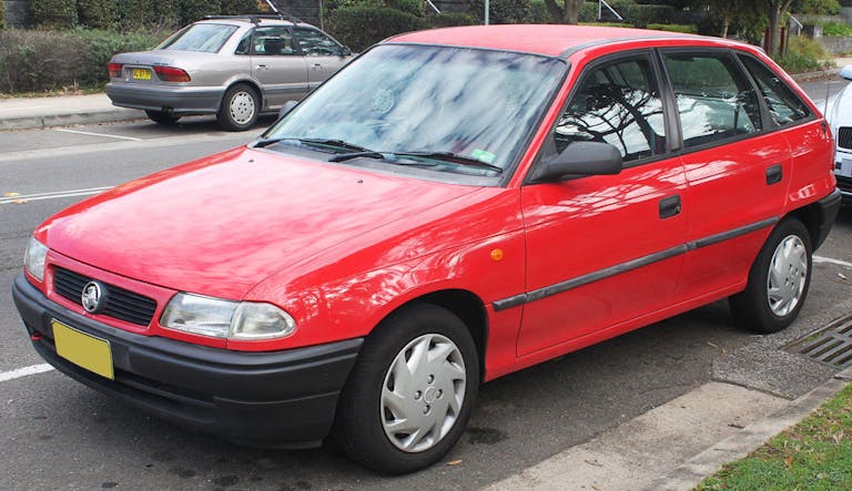 Opel Astra F in Großbrittanien Opel Astra F in Großbrittanien