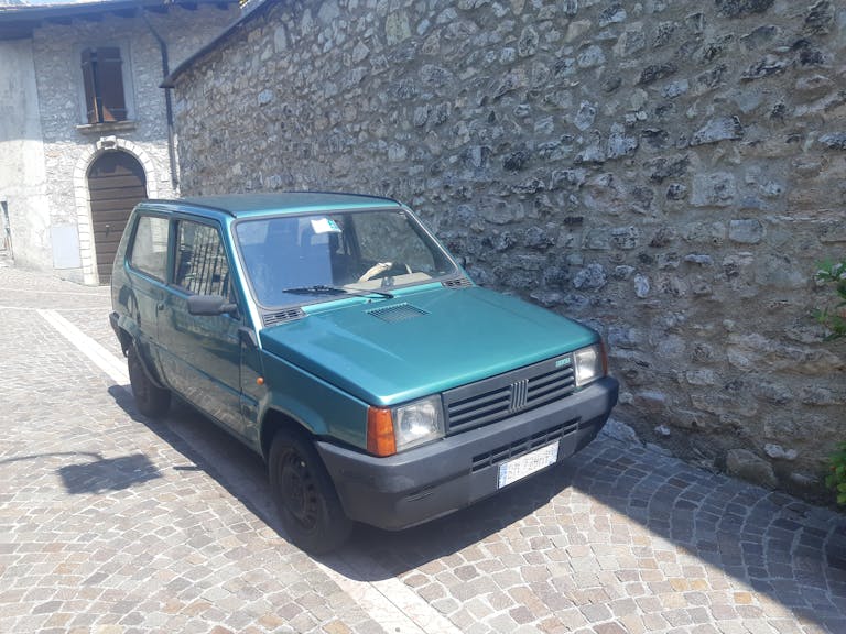 Ein Fiat Panda von vorne. Ein Fiat Panda von vorne.
