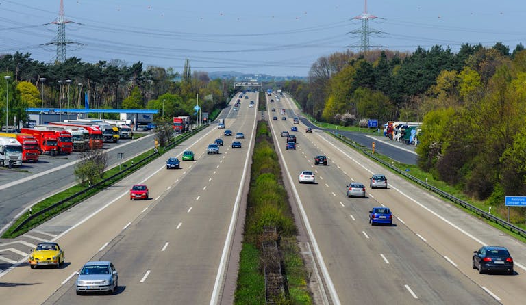 Deutsche Autobahn mit wenig Verkehr. Deutsche Autobahn mit wenig Verkehr.