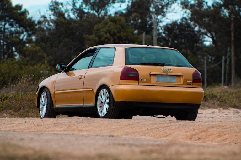 Kupferfarbener Audi A3