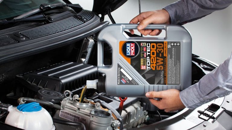 5W30 Motoröl von LIQUI MOLY 5W30 Motoröl von LIQUI MOLY