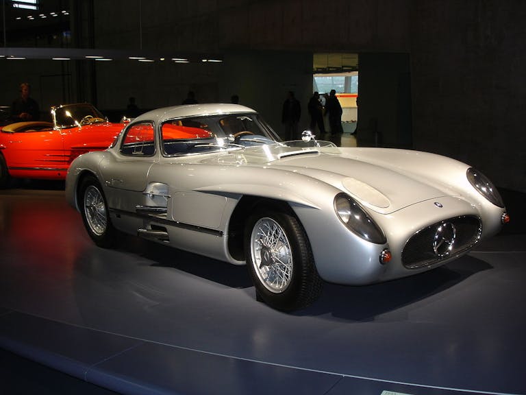 Mercedes-Benz 300 SLR