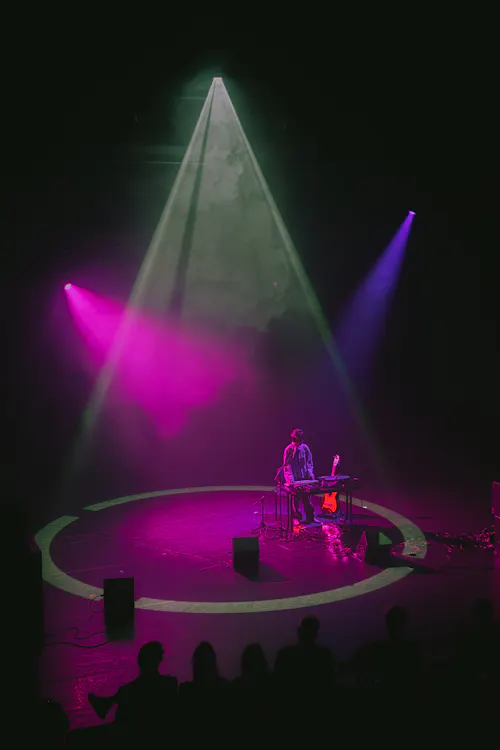 Dagmar Zuniga playing music