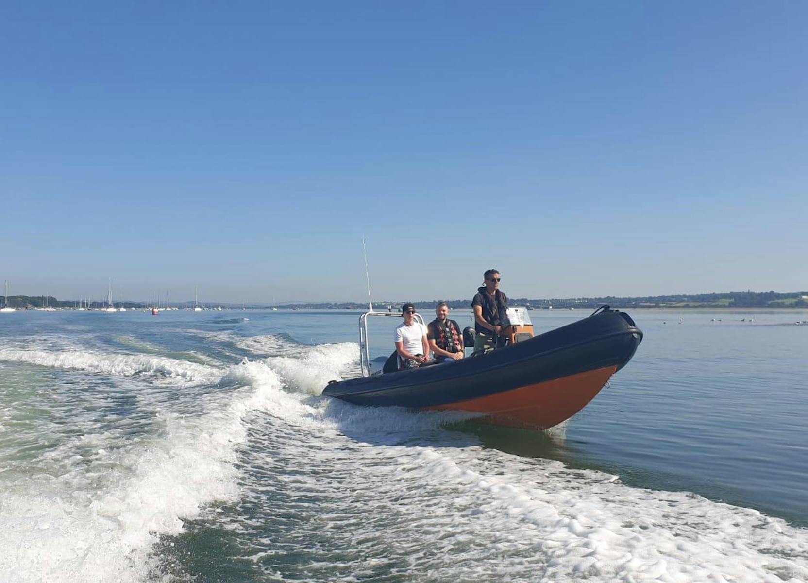 humber destroyer inflatable tube replacement completed and boat in action