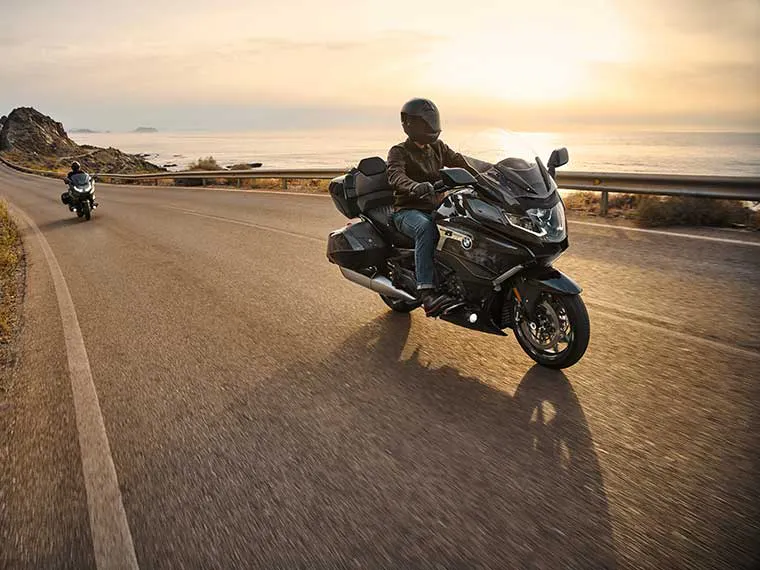 Motocicleta BMW conducida en San Diego, California.