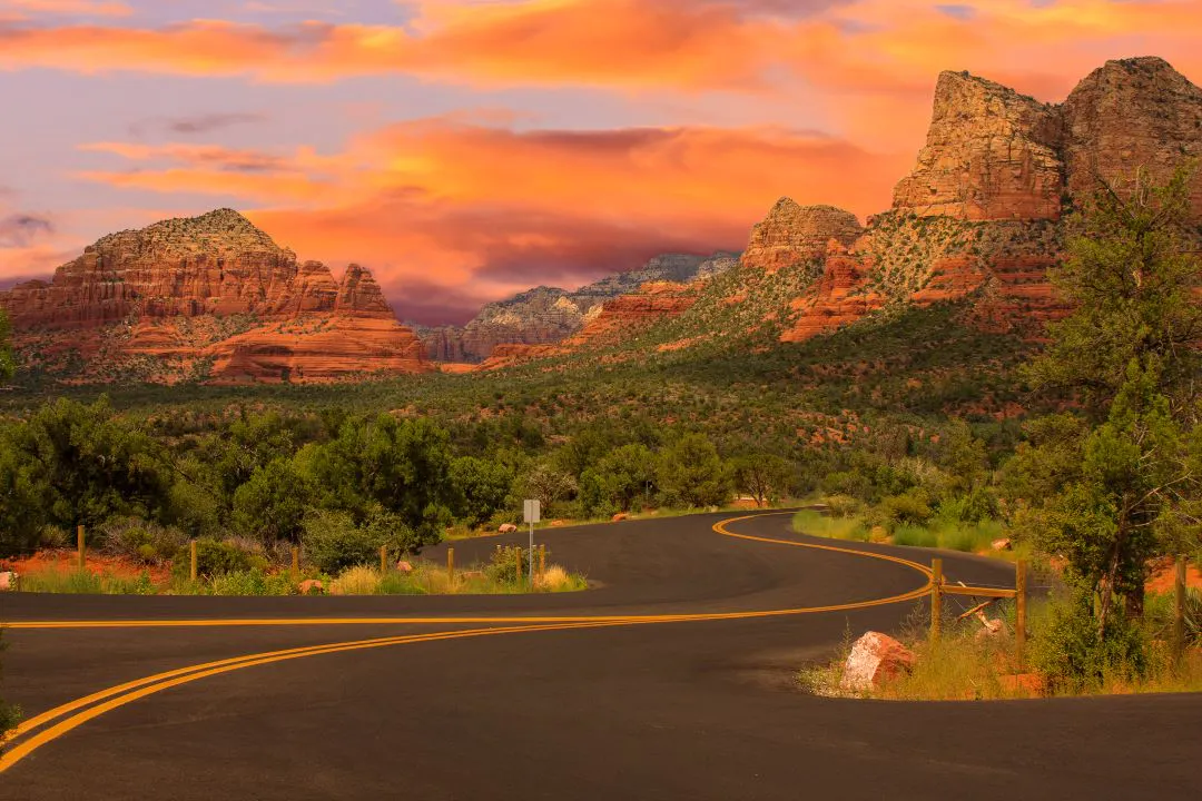 vista de montañas en Sedona mejores excursiones desde Phoenix